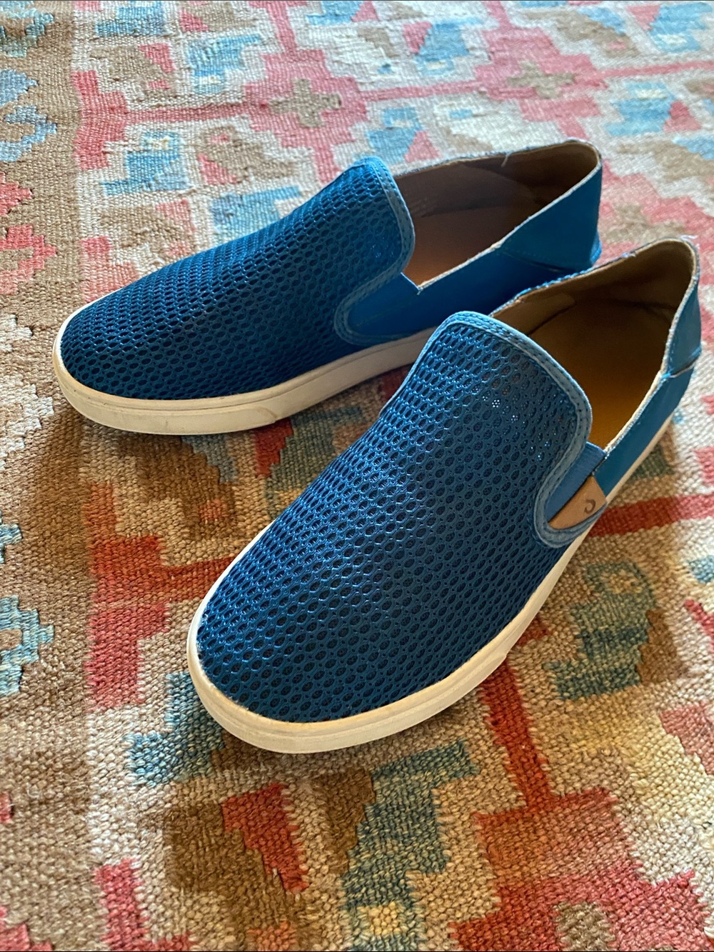 Olukai Pehuea teal blue slip on sneakers EUC